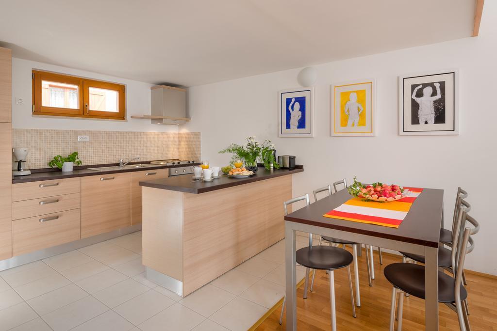 Apartments Vallum 볼 외부 사진
