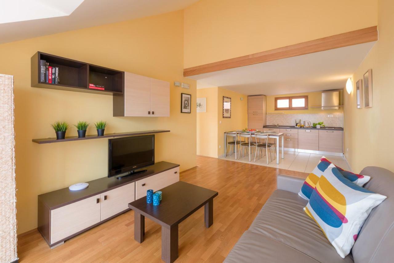 Apartments Vallum 볼 외부 사진
